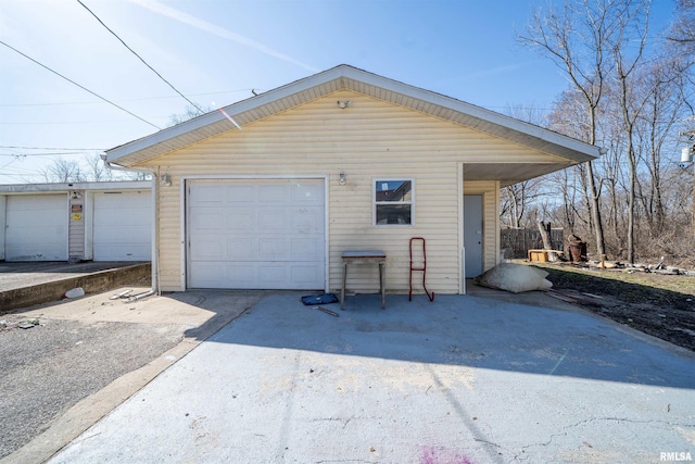 view of detached garage