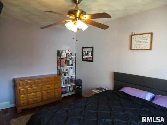 bedroom with visible vents and ceiling fan