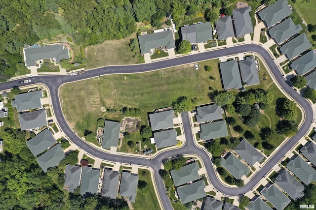 5622 W Woodbriar Ln, Peoria, IL 61615 - view of property location with nearby suburban area