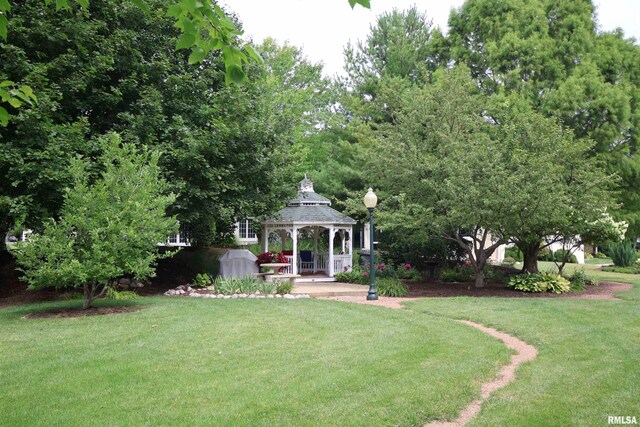 5624 W Woodbriar Ln, Peoria, IL 61615 - photo 13
