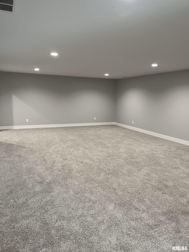 finished basement with baseboards, carpet flooring, and recessed lighting