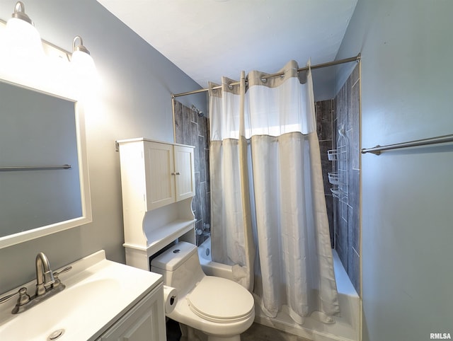 full bath featuring shower / bath combo with shower curtain, toilet, and vanity