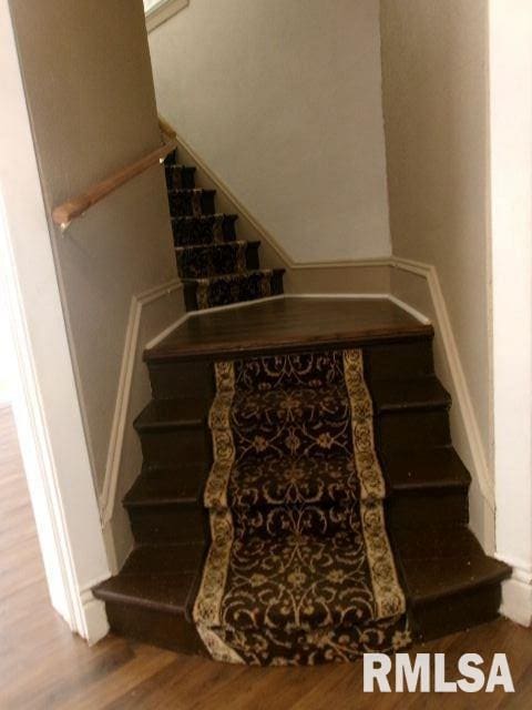 1209 S 4th St, Pekin, IL 61554 - stairs featuring wood finished floors