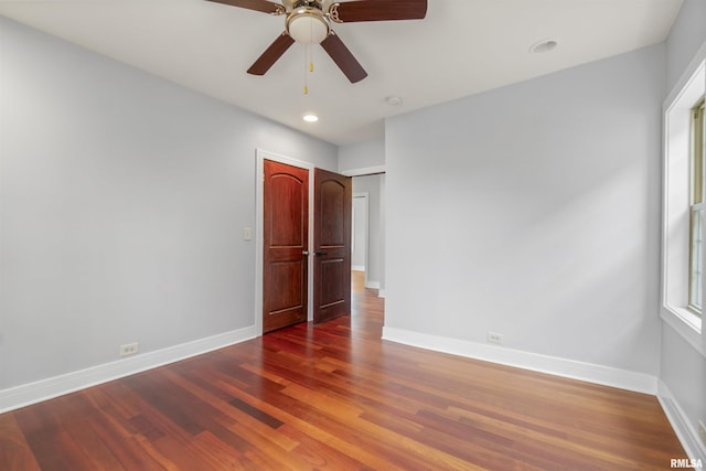 949 NE Glen Oak Ave, Peoria, IL 61603 - unfurnished room with recessed lighting, baseboards, a ceiling fan, and wood finished floors
