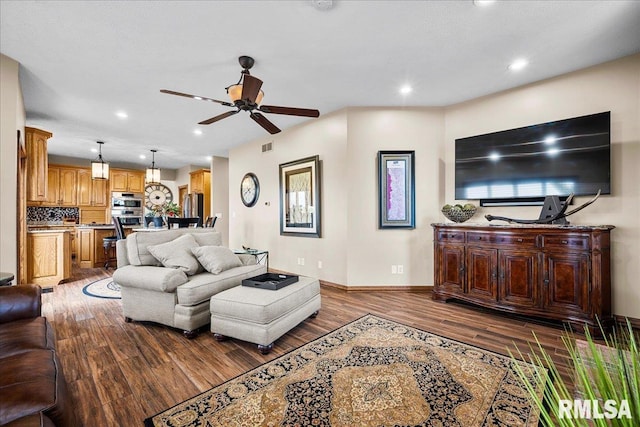2844 Saint Andrews Ct, El Paso, IL 61738 - photo 25