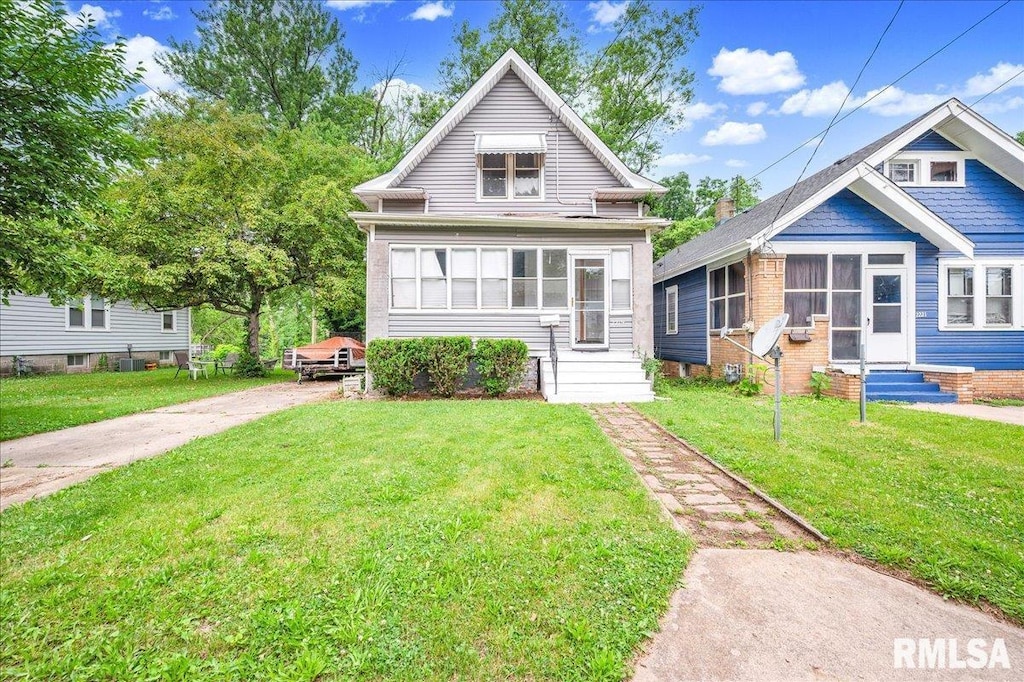 2219 N N St, Peoria, IL 61604 - photo 1