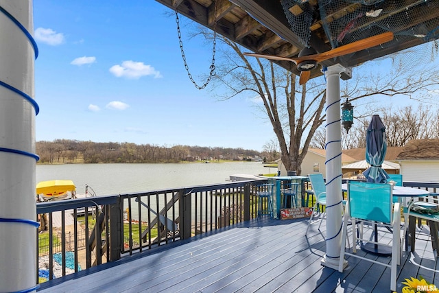 1800 Mitchell St, Pekin, IL 61554 - wooden terrace featuring a water view