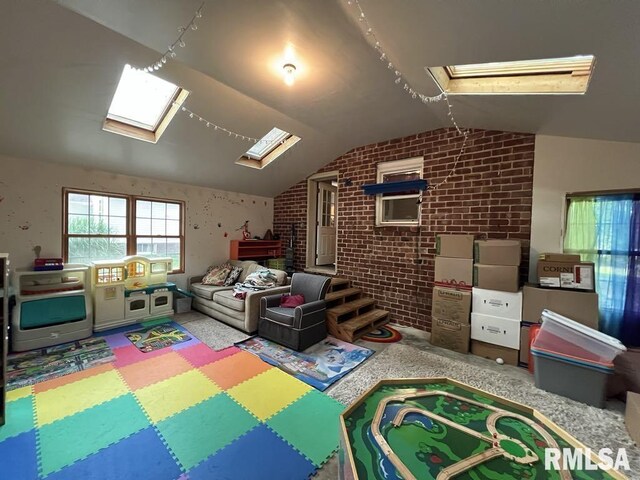 822 S Mcarthur St, Macomb, IL 61455 - living room featuring ceiling fan and wood finished floors