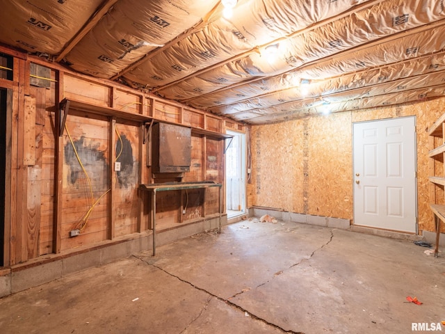 102 S Van Buren St, Lewistown, IL 61542 - view of unfinished basement