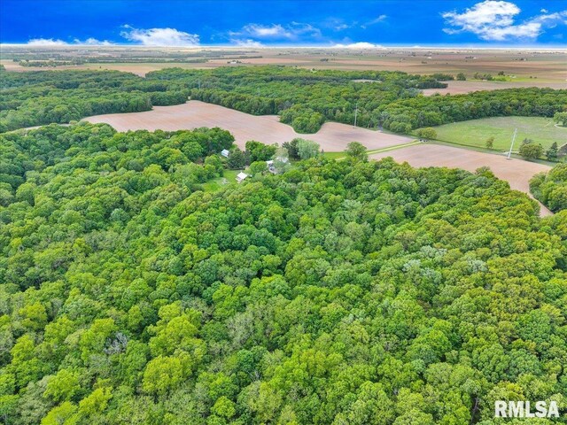 000 W Singing Woods Rd, Edelstein, IL 61526