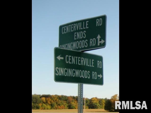 000 W Singing Woods Rd, Edelstein, IL 61526