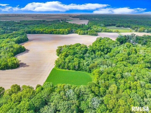 000 W Singing Woods Rd, Edelstein, IL 61526