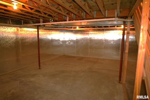 406 N Minier Ave, Minier, IL 61759 - view of basement
