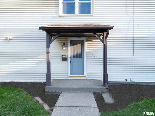 1024 Florence Ave, Pekin, IL 61554 - view of exterior entry