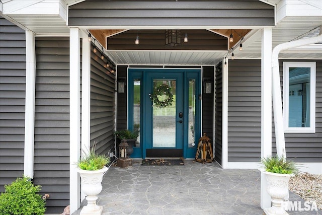 view of exterior entry
