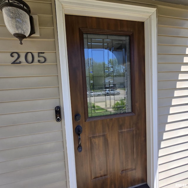 view of exterior entry