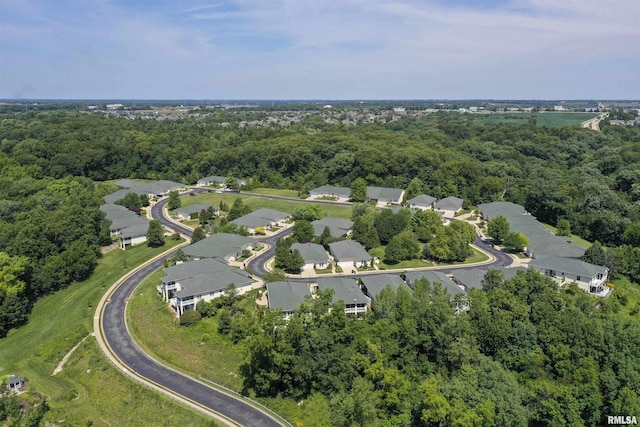 5727 W Woodbriar Ln, Peoria, IL 61615 - view of property location with a heavily wooded area