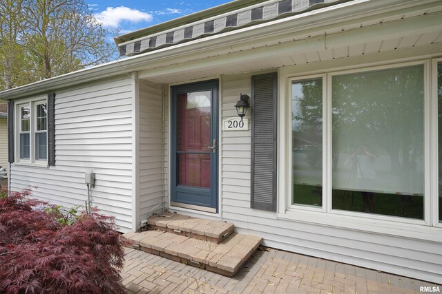 view of entrance to property