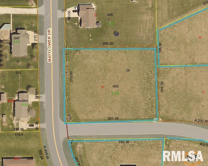 1960-1962 Mayflower Dr, Pekin, IL 61554 - photo 4
