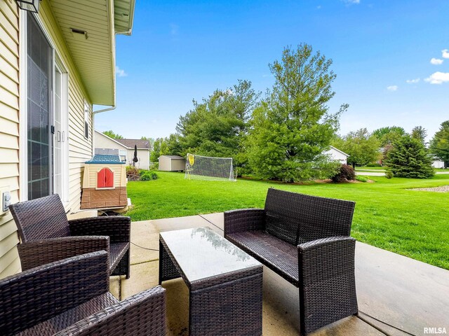 view of patio featuring outdoor lounge area