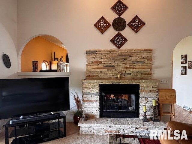 24211 N Carver Rd, Canton, IL 61520 - photo 13