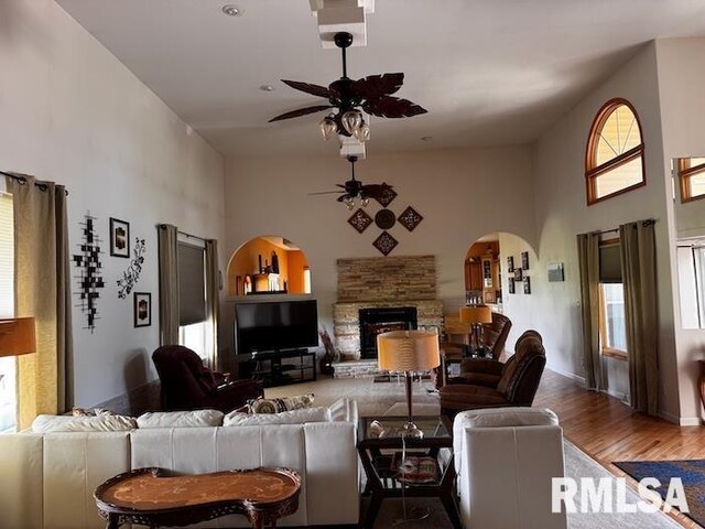 24211 N Carver Rd, Canton, IL 61520 - photo 9