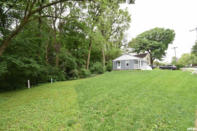 420 W Garfield Ave, Bartonville, IL 61607 - view of grassy yard
