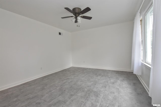 420 W Garfield Ave, Bartonville, IL 61607 - spare room with a ceiling fan