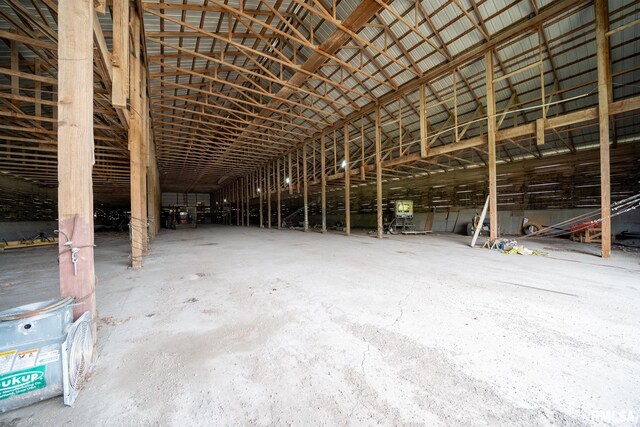300 S Broadway St, Manito, IL 61546