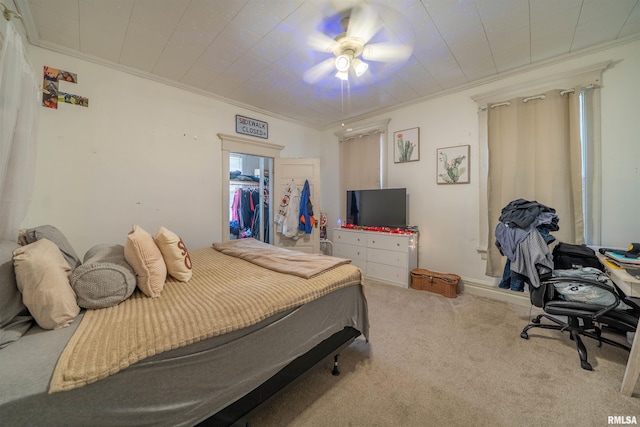 1624 W Barker Ave, Peoria, IL 61606 - carpeted bedroom with crown molding and ceiling fan