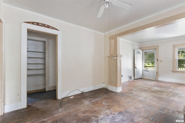 910 W Virginia Ave, Peoria, IL 61604 - unfurnished room featuring hardwood / wood-style flooring, baseboards, ornamental molding, and a ceiling fan