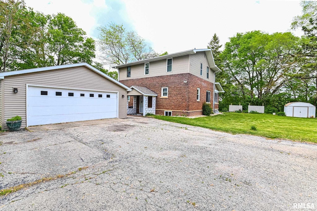 112 Pekin Ave, East Peoria, IL 61611 - photo 1