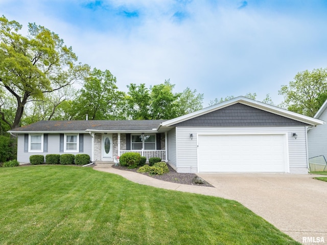 5920 W Ridgecrest Cir, Peoria, IL 61615 - single story home featuring an attached garage, covered porch, concrete driveway, and a front yard