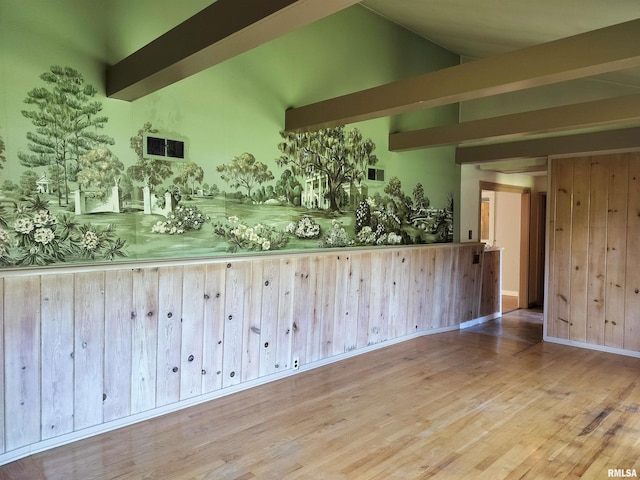 927 W Oakview Dr, Peoria, IL 61615 - unfurnished room with lofted ceiling and wood finished floors