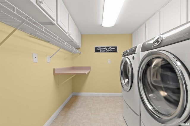 11506 N Bristol Dr, Dunlap, IL 61525 - laundry room with independent washer and dryer, cabinet space, and baseboards