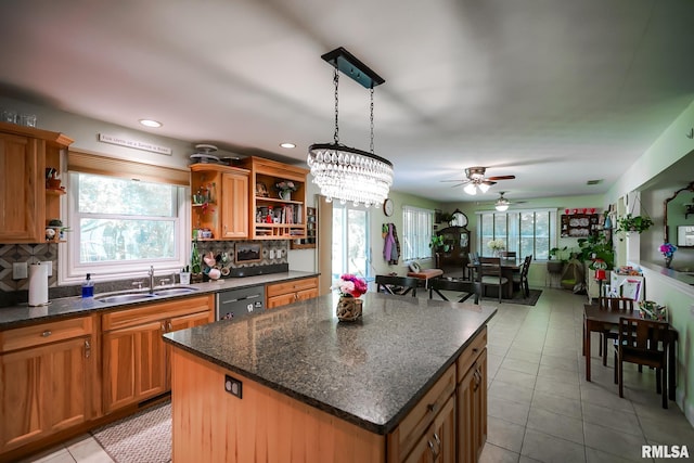 15207 N 7th St, Chillicothe, IL 61523 - kitchen with open shelves, a sink, dishwasher, light tile patterned floors, and recessed lighting