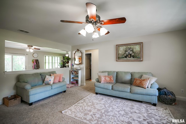 15207 N 7th St, Chillicothe, IL 61523 - carpeted living room with ceiling fan