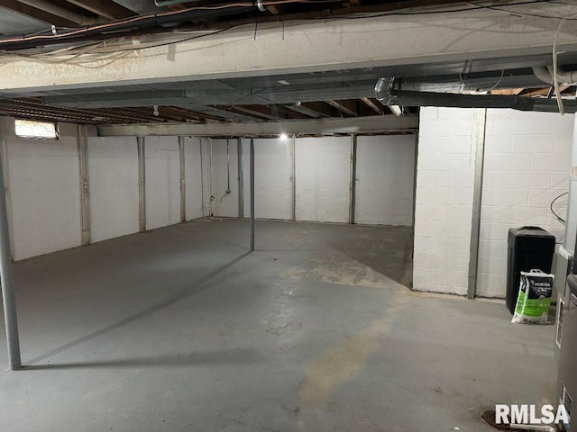 1635 W Country Oaks Ct, Dunlap, IL 61525 - view of basement