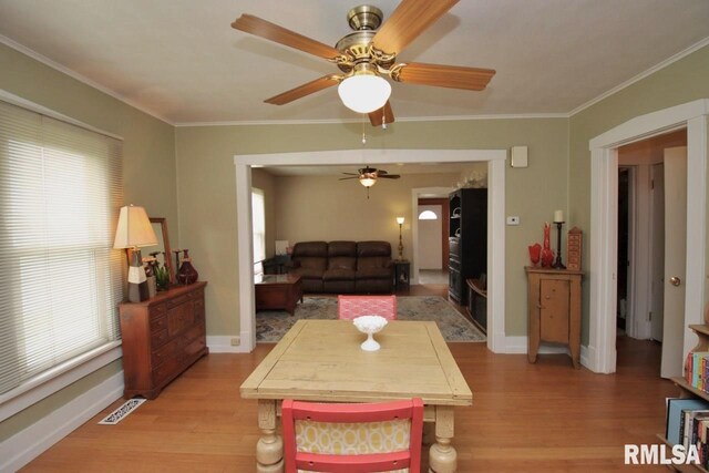 102 W Essex St, Glasford, IL 61533 - photo 28