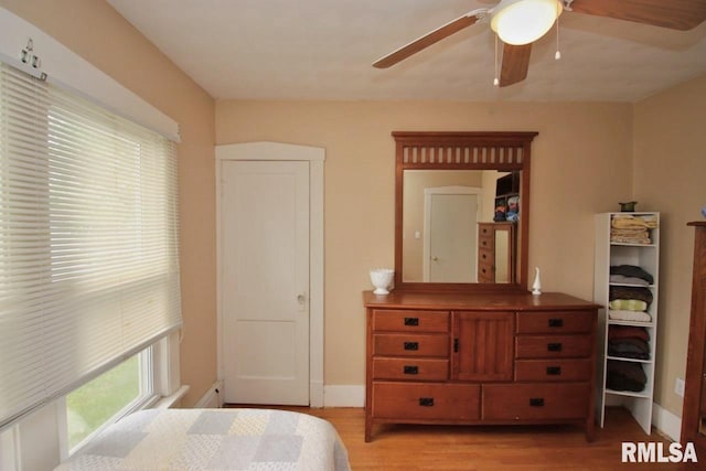 102 W Essex St, Glasford, IL 61533 - photo 47