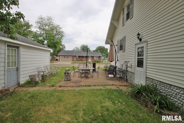 102 W Essex St, Glasford, IL 61533 - photo 67