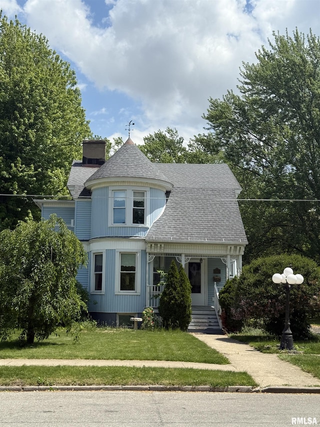 111 N Broadway St, Lewistown, IL 61542 - photo 1