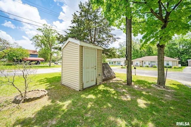 1425 N Vaughn Ave, West Peoria, IL 61604 - view of shed