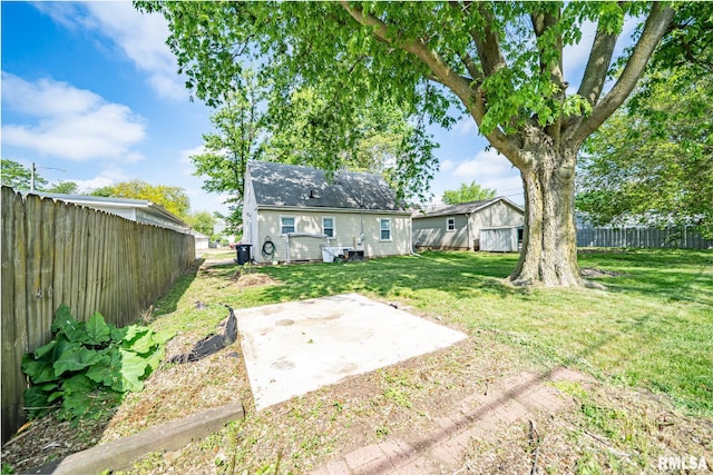 304 Meyers St, South Pekin, IL 61564 - view of yard featuring a patio