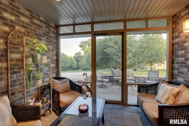 6 Marty Ln, Macomb, IL 61455 - sunroom / solarium featuring an outdoor living space