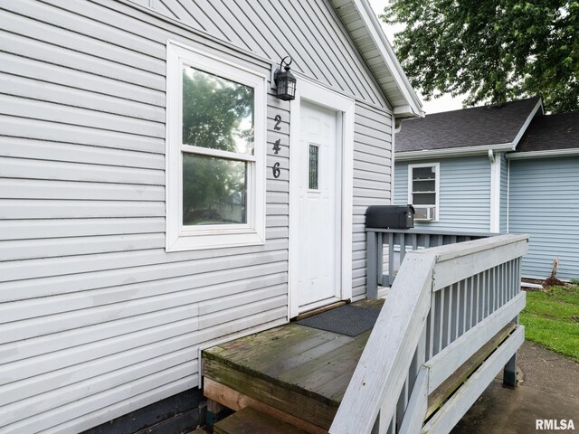 246 Herget St, Pekin, IL 61554 - view of wooden terrace