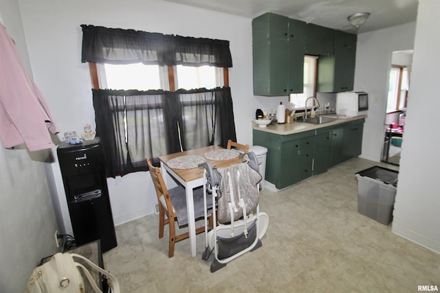 109 N 19th St, Pekin, IL 61554 - dining space with light flooring and baseboards