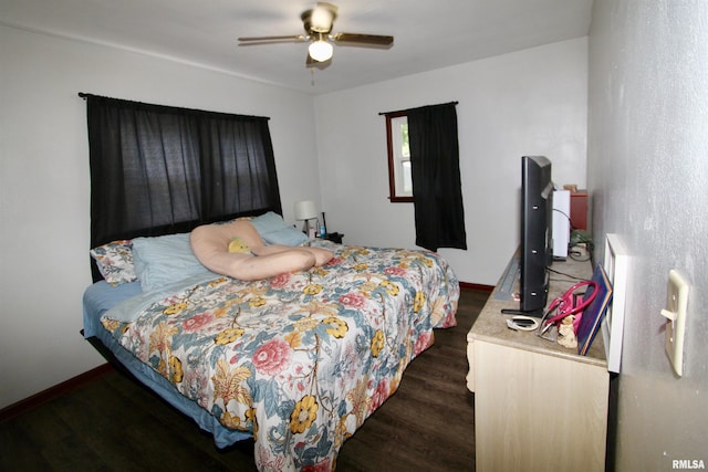 109 N 19th St, Pekin, IL 61554 - bedroom featuring dark wood finished floors, baseboards, and ceiling fan