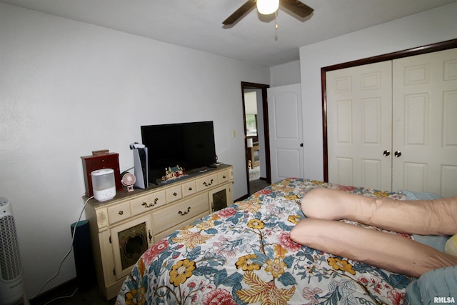 109 N 19th St, Pekin, IL 61554 - bedroom with a closet, a ceiling fan, and carpet flooring