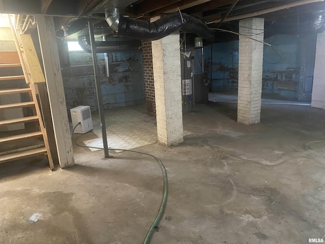 731 S Johnson St, Macomb, IL 61455 - view of unfinished basement